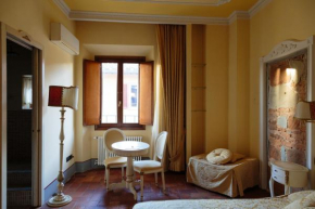 Casa Leopardi Florence